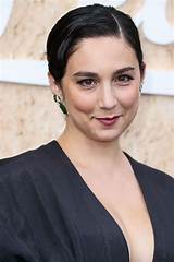 Discover the Untold Secrets of Molly Ephraim's Net Worth: Insights and Surprises